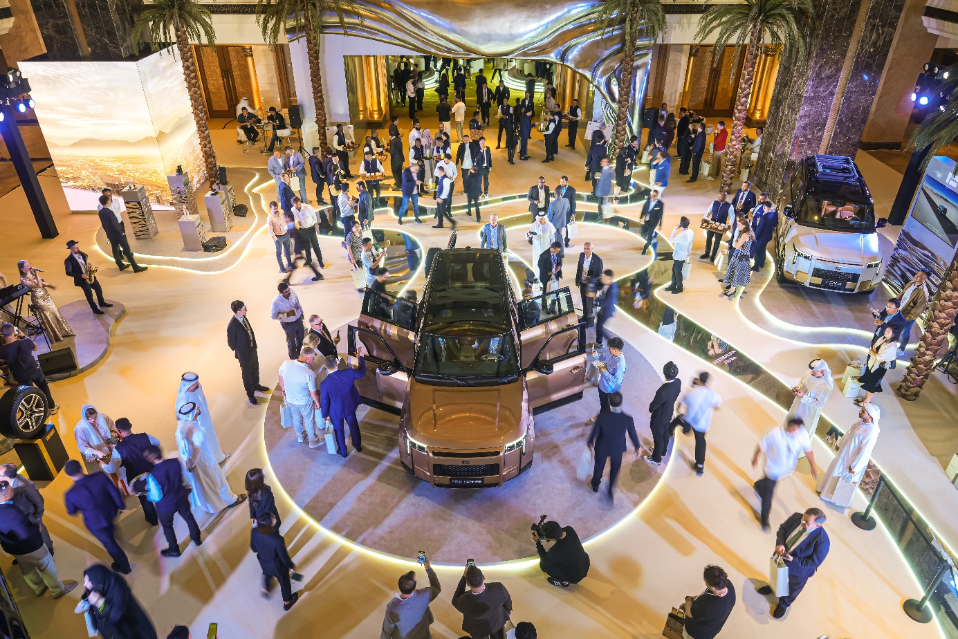 新旗舰极石ADAMAS亮相广州车展新葡京娱乐城“让豪华更丝滑” 全球(图4) 新旗舰极石ADAMAS亮相广州车展新葡京娱乐城“让豪华更丝滑” 全球(图4)